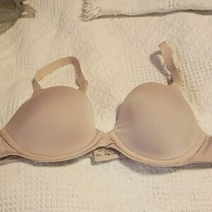 Maidenform Light Beige Bra